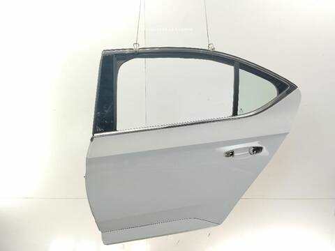 Puerta Trasera Izquierda Skoda Superb 2.0 TDI