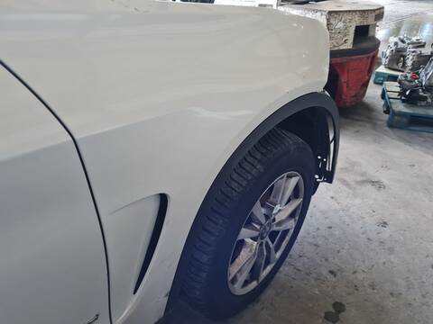 Foto 2ª: Aleta Delantera Derecha Bmw X5 XDRIVE30D 258CV 190KW [N57D30A] (2015)