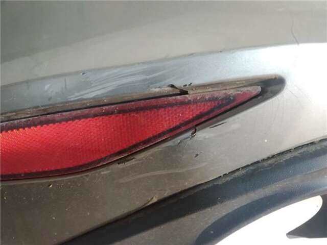Foto 3ª: Paragolpes Trasero Volkswagen Golf 1.6 BLUEMOTION [1.6 LTR. - 81 KW 16V TDI DPF] [CRKB]