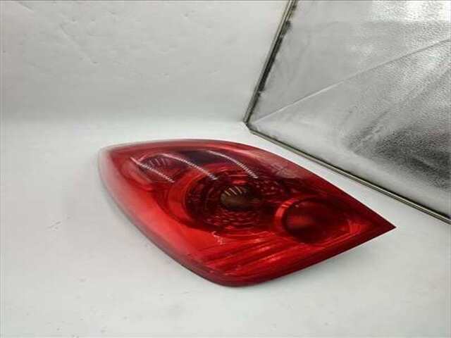 Foto 2ª: Piloto Trasero Izquierdo Nissan Primera 1.6 VISIA [1.6 LTR. - 80 KW CAT]
