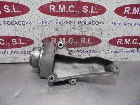 Foto 2ª: Soporte Motor Volkswagen Passat V6 TDI COMFORTLINE FAMILY 4MOTION BERLINA 180CV 132KW [BAU] (2003)
