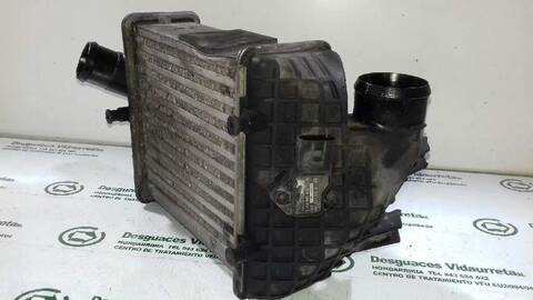Foto 2ª: Intercooler Audi A4 2.5 TDI 114KW) AVANT 155CV [AYM] (2002)