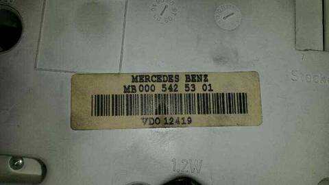 Foto 2ª: Cuadro de Instrumentos Mercedes Sprinter 2.2 CDI CAT 82CV 60KW CAJA CERRADA (1999)