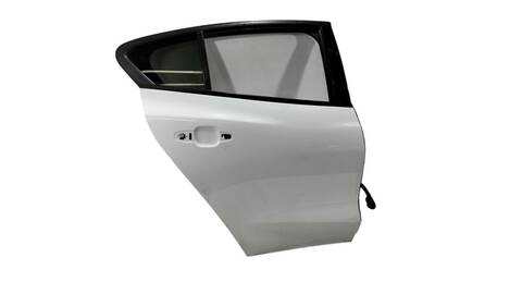 Puerta Trasera Derecha Ford Focus 1.0 ECOBOOST CAT 101CV