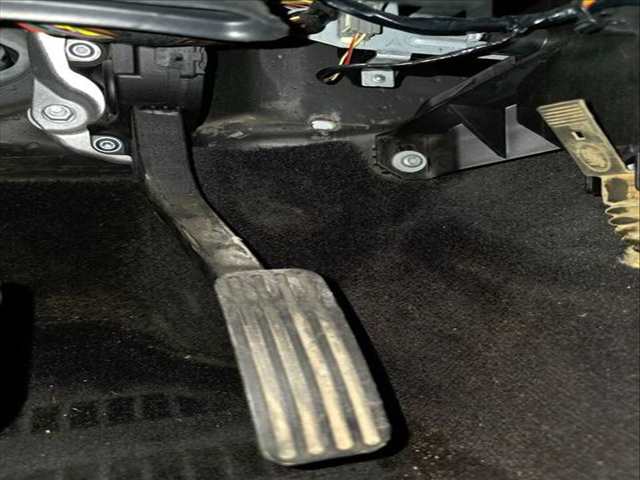 Pedal Acelerador Land Rover Range V6 TD HSE 245CV 180KW