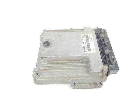Foto 2ª: Centralita Motor ECU Nissan NV400 3.3 T L2 H2 PRO