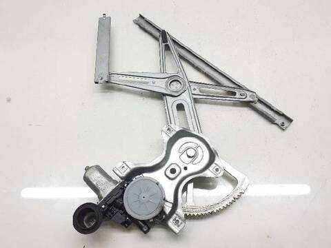 Elevalunas Eléctrico Delantero Derecho Toyota Yaris BASICO 87CV 64KW