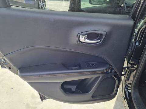 Foto 2ª: Asientos Traseros Jeep Compass LIMITED 4X2 120CV 88KW [55260384] (2018)