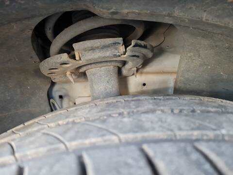 Amortiguador Delantero Derecho Ford Kuga TREND 120CV 88KW