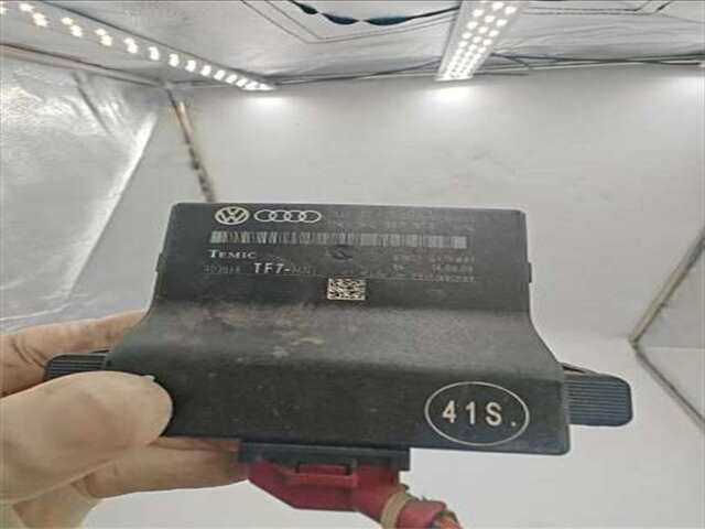 Foto 3ª: Centralita Motor ECU Seat Altea 1.9 ERENCE [1.9 LTR. - 77 KW TDI] [BXE]