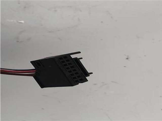 Foto 2ª: Retrovisor Izquierdo Volkswagen Passat 2.0 TDI 16V BERLINA 140CV 103KW [BKP] (2005)