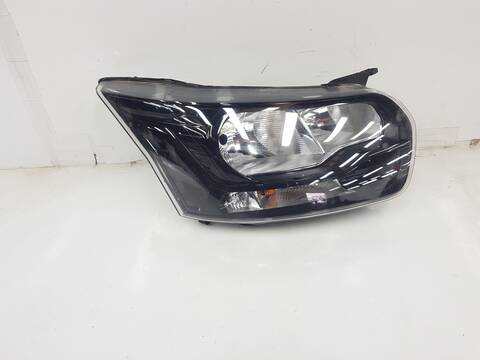 Faro Derecho Ford Transit 350 L2 HD) CABINA SIMPLE TREND