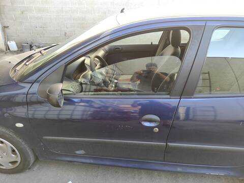 Puerta Delantera Izquierda Peugeot 206 KFW