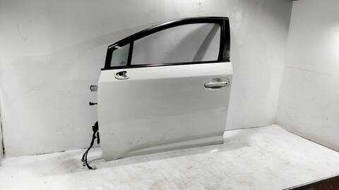 Puerta Delantera Izquierda Toyota Avensis ACTIVE 2 D 150CV