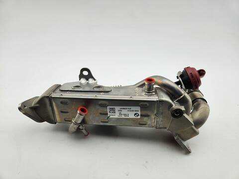 Foto 1ª: Valvula EGR Bmw Serie 3 315 330D XDRIVE SPORT LINE 4P) BERLINA 265CV [B57D30A] (2022)