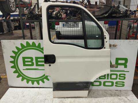 Puerta Delantera Derecha Iveco Daily 2.8 DIESEL CAT 106CV 78KW CAJA CERRADA
