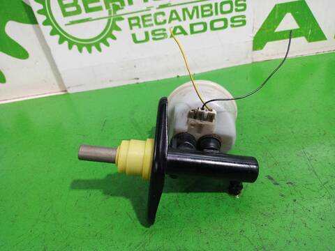 Foto 3ª: Bomba Freno Nissan Serena 2.3 LX DIESEL 75CV [LD23] (1992)