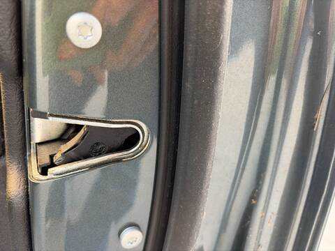 Cerradura Puerta Delantera Derecha Bmw Serie 5 518 BERLINA