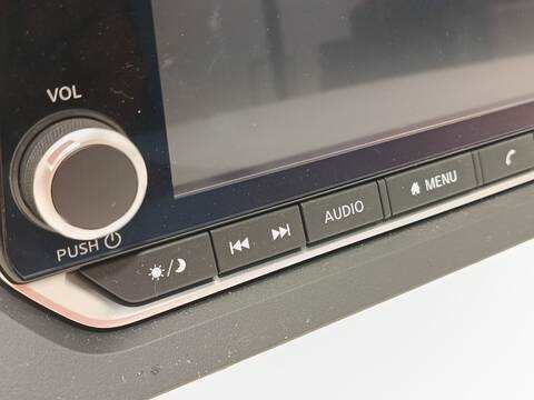 Foto 4ª: Pantalla Multifuncion Nissan Qashqai 1.3 DIG-T 140CV 103KW [HR13DDT] (2024)