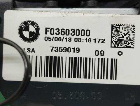 Foto 3ª: Piloto Portón Izquierdo Bmw Serie 1 114 1.5 12V TD 116CV 85KW [B37D15A] (2016)