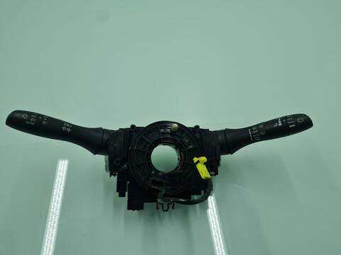 Mando Multifuncion Nissan Qashqai ACENTA 131CV 96KW