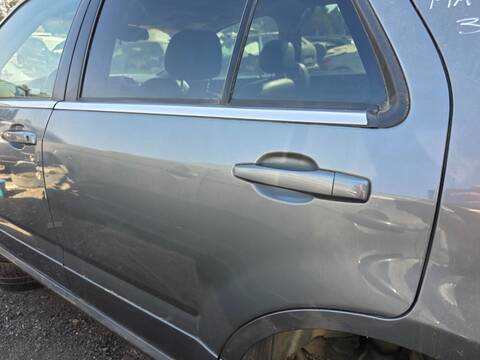 Puerta Trasera Izquierda Cadillac SRX V6 SPORT LUXURY 258CV 190KW