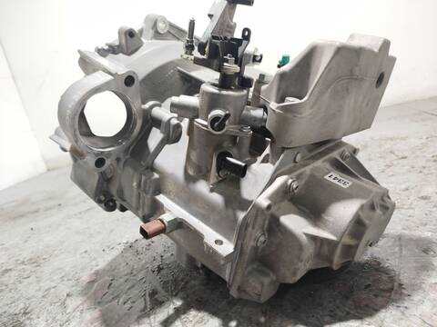 Foto 3ª: Caja Cambios Audi A1 30 TFSI 110CV 81KW [DLAA] (2024)