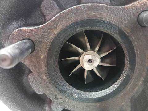 Foto 2ª: Turbocompresor Audi Allroad 2.5 TDI 132KW) 180CV [AKE] (2002)