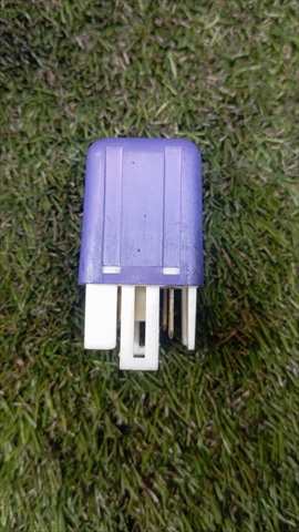 Foto 4ª: Caja Reles Fusibles Lexus LX 4.7 G 470 V8 (2002)