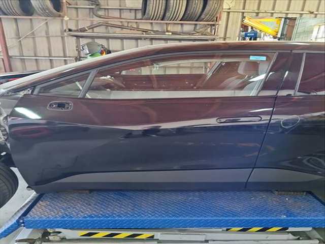 Puerta Delantera Izquierda Toyota CHR 2.0 HYBRID MAXH21L) 150CV 111KW