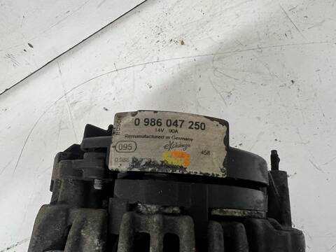 Foto 2ª: Alternador Volkswagen Transporter T5 COMBI FURGONETA [AXC] (2005)