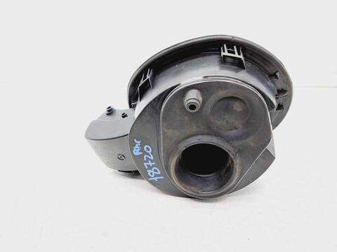 Foto 4ª: Tapa Exterior Combustible Ford Puma HYBRID ST-LINE 125CV 92KW [B7JB] (2020)