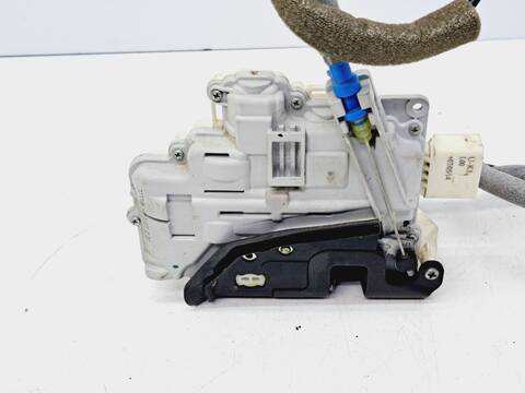 Foto 3ª: Cerradura Puerta Trasera Izquierda Audi A3 1.6 TDI 110CV 81KW [CRK] (2014)