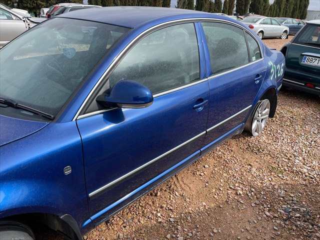 Foto 2ª: Puerta Delantera Izquierda Skoda Superb 2.0 TDI 140CV [BKD] (2008)