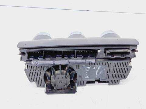 Foto 3ª: Mando Climatizador Audi Tt 2.0 16V TFSI 200CV 147KW [BWA] (2007)