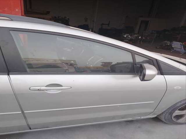 Foto 1ª: Puerta Delantera Derecha Mazda 5 RF7J BERLINA (2006)