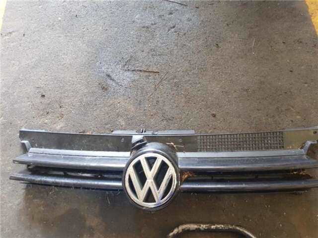 Rejilla Delantera Volkswagen Golf 1.8 T