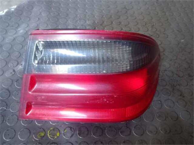 Piloto Trasero Derecho Mercedes Clase E 180 3.2 320 (210.055) [3.2 LTR. - 162 KW 24V CAT]