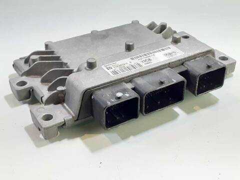 Centralita Motor ECU Ford Fiesta AMBIENTE 82CV 60KW