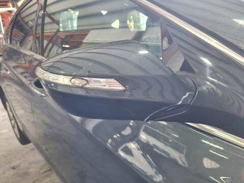 Retrovisor Derecho Hyundai i40 136CV