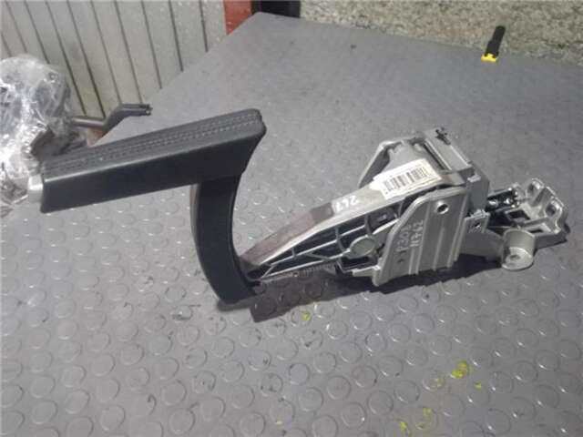 Foto 1ª: Freno de Mano Peugeot 308 1.6 STYLE [1.6 LTR. - 88 KW BLUE-HDI FAP]