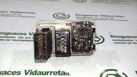 Foto 2ª: Mando Retrovisor Ssangyong Rexton 2.9 TD CAT 120CV 88KW [OM662] (2003)