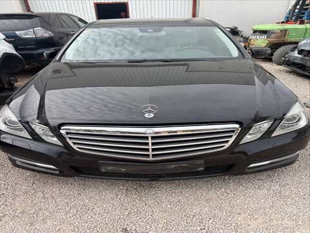 Capot Mercedes Clase E 180 651925