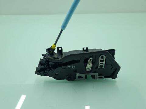 Cerradura Puerta Trasera Derecha Bmw Serie 3 315 318D M SPORT BERLINA 150CV 110KW