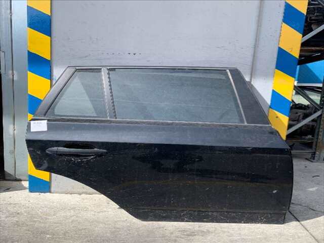 Puerta Trasera Derecha Bmw X3 2.0 DI 150CV