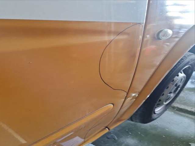 Foto 3ª: Puerta Delantera Derecha Mercedes Vito 110 CDI 639.601 639.603 639.605) 95CV 70KW FURGONETA [OM 651.940] (2014)