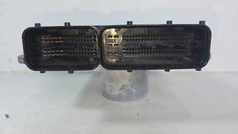 Foto 2ª: Centralita Motor ECU Volkswagen Scirocco 2.0 TDI 103KW) LIM. EDITION 140CV (2011)