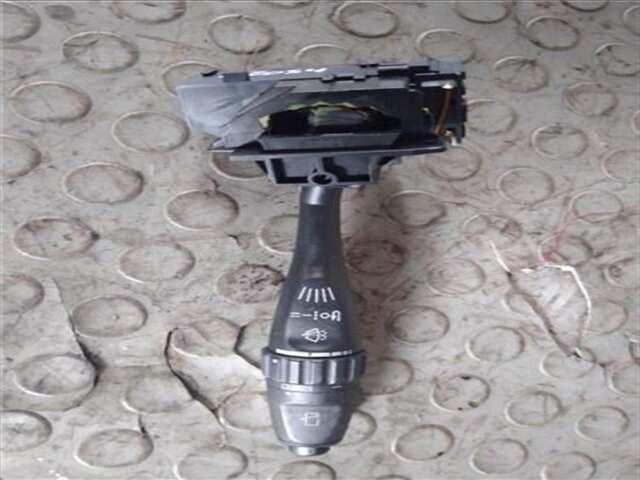 Foto 1ª: Mando Multifuncion Mitsubishi Carisma 1.9 1900 DI-D COMFORT [1.9 LTR. - 75 KW DI-D CAT] [F9Q1]