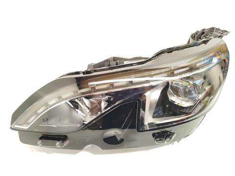 Foto 2ª: Faro Izquierdo Peugeot 3008 1.2 THP/ PURETECH 130 MRHNSM MRHNSU MRHNSJ MRHNYW ... 131CV 96KW (2022)