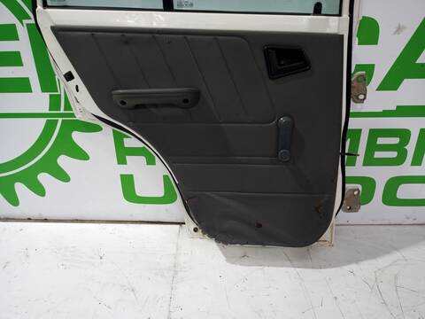 Foto 2ª: Puerta Trasera Izquierda Suzuki Vitara 1.9 TD 75CV 55KW [XUD9SD] (1999)